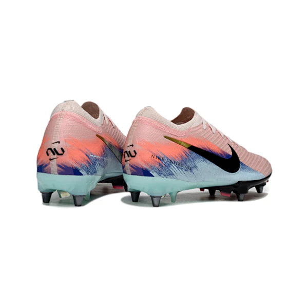 Nike Air Zoom Mercurial Vapor 16 Elite United Feminine Pack Mixed Studs SG Football Boot