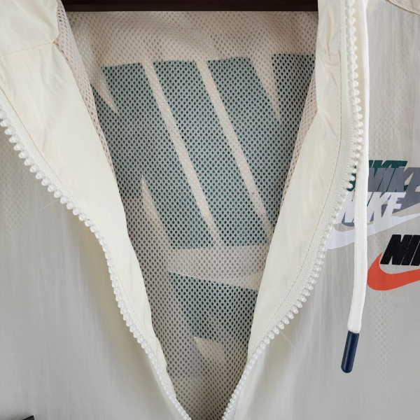 Nike Beige Blue Windbreaker Jacket 