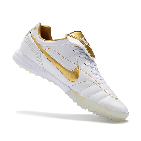 Botas de fútbol Nike Tiempo 7 R10 Elite Turf TF blancas y doradas