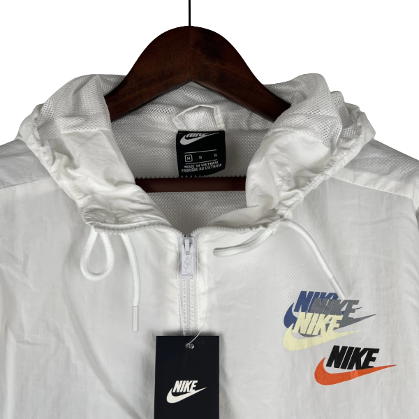 Chaqueta cortavientos blanca Nike 