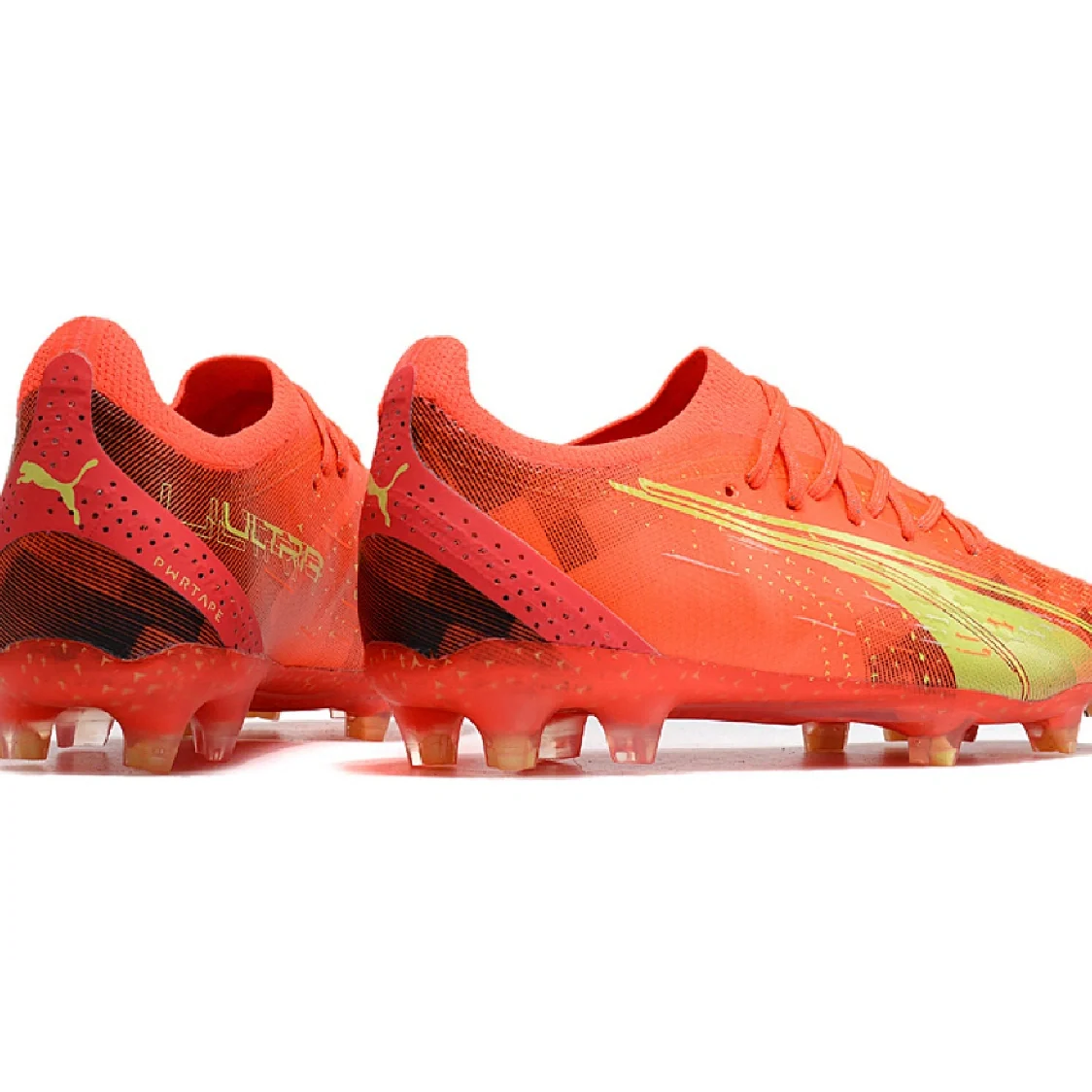 Botas de fútbol Puma Ultra Ultimate Fearless Pack FG para terreno firme, color negro y amarillo