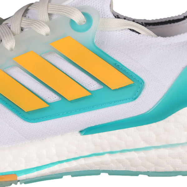 Zapatillas de running Adidas Ultraboost Light White Blue Yellow 