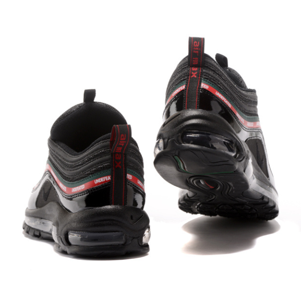 Nike Air Max 97 Nike x Undefeated Zapatillas casuales negras 