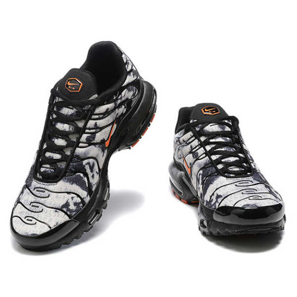 Zapatillas casuales Nike Air Max Plus TN con camuflaje