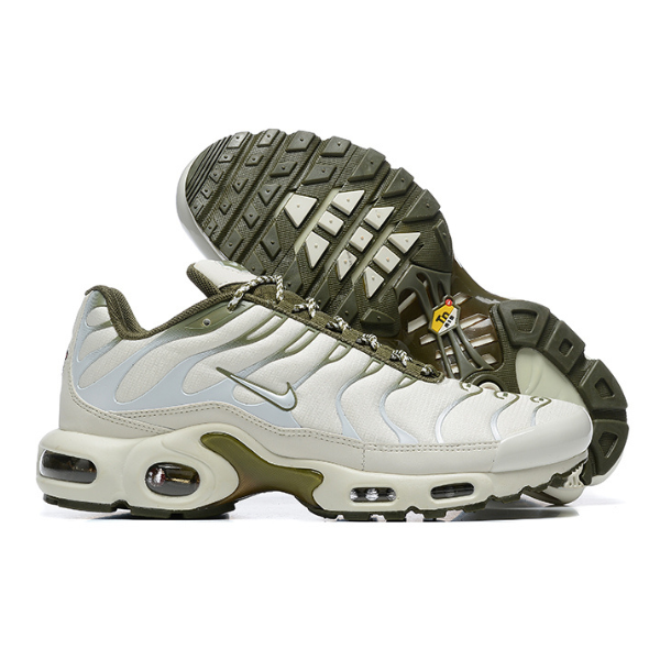 Zapatillas casuales Nike Air Max Plus TN en color oliva neutro