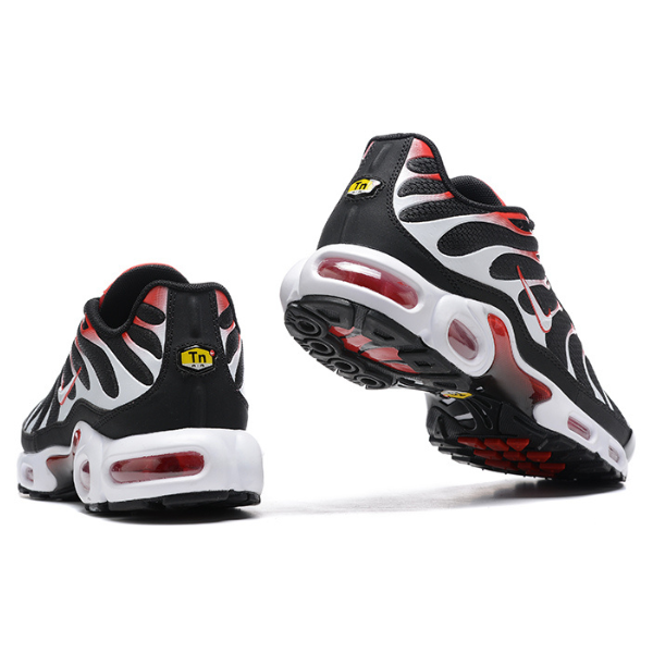 Zapatillas Nike Air Max Plus TN University negras informales