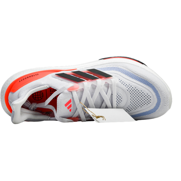 Zapatillas de running Adidas Ultraboost Light en blanco y naranja 