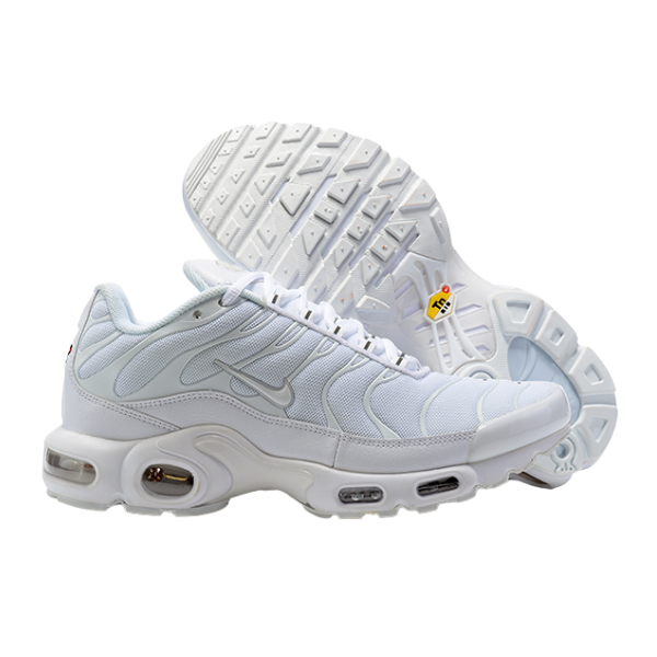 Zapatillas casuales Nike Air Max Plus TN en blanco triple