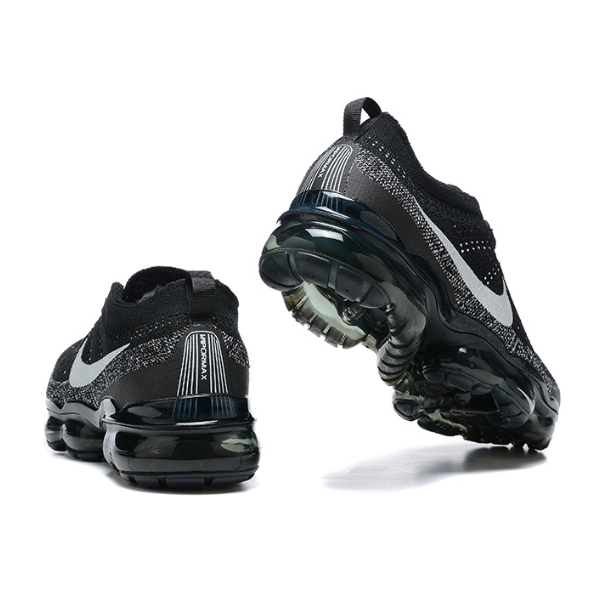 Zapatillas casuales Nike Air VaporMax 2023 Oreo