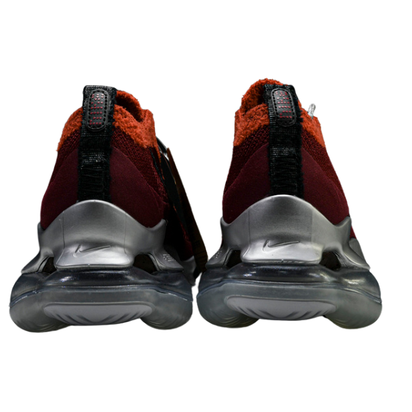 Zapatillas Nike Air VaporMax Scorpion rojas y plateadas informales