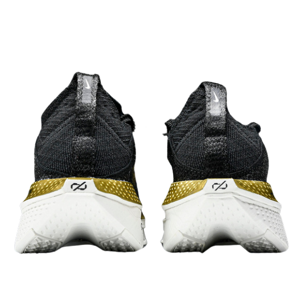 Zapatillas de running Nike Air Zoom Alphafly Next% 2 en negro y dorado