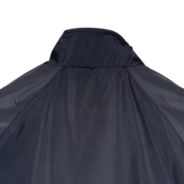 Chaqueta cortavientos Tommy Hilfiger negra, blanca y roja 